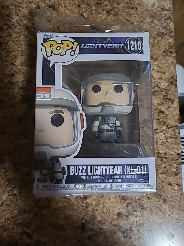 Funko Pop Disney Pixar Lightyear #1210 Buzz Lightyear XL01 Vinyl Figure NEW
