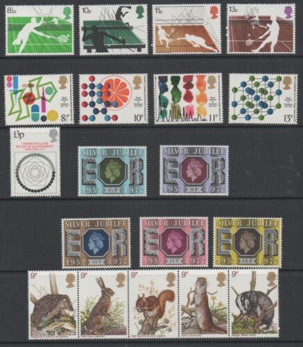 GB 1977 ensembles complets commémoratifs de timbres non montés comme neuf 6 ensembles - Photo 1/2