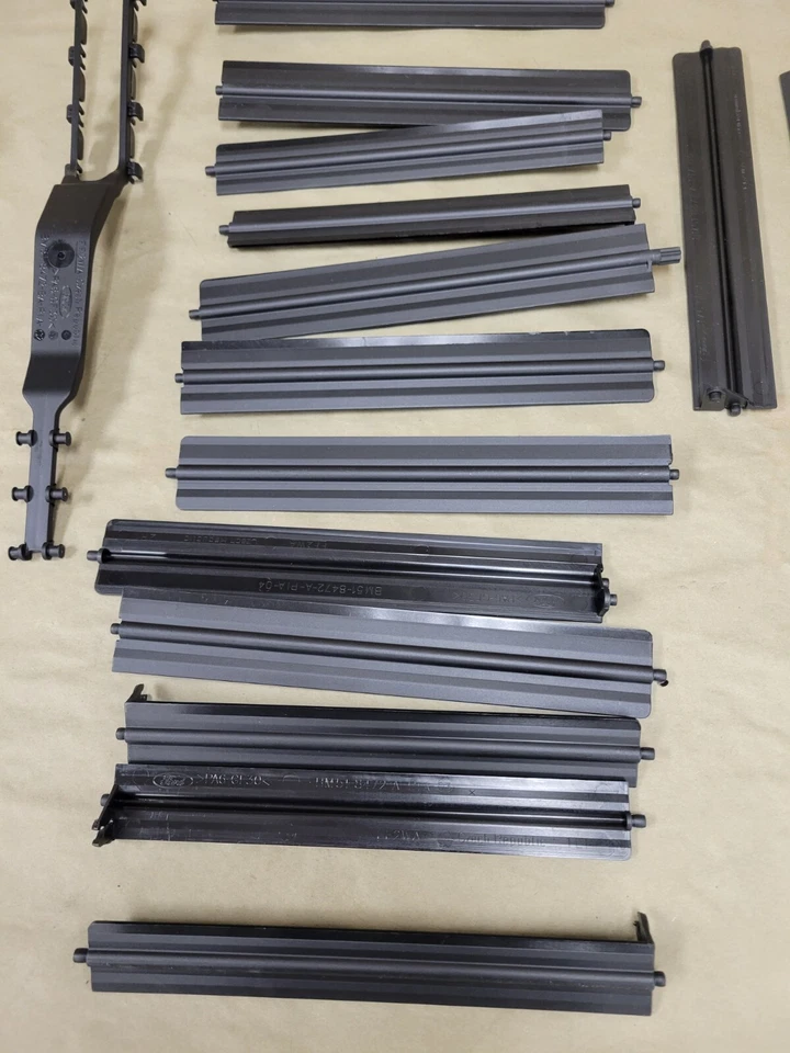 2014 福特福克斯快门套件原始设备制造商 Fomoco BM5Z-00810-A — 第 4/4 张图片