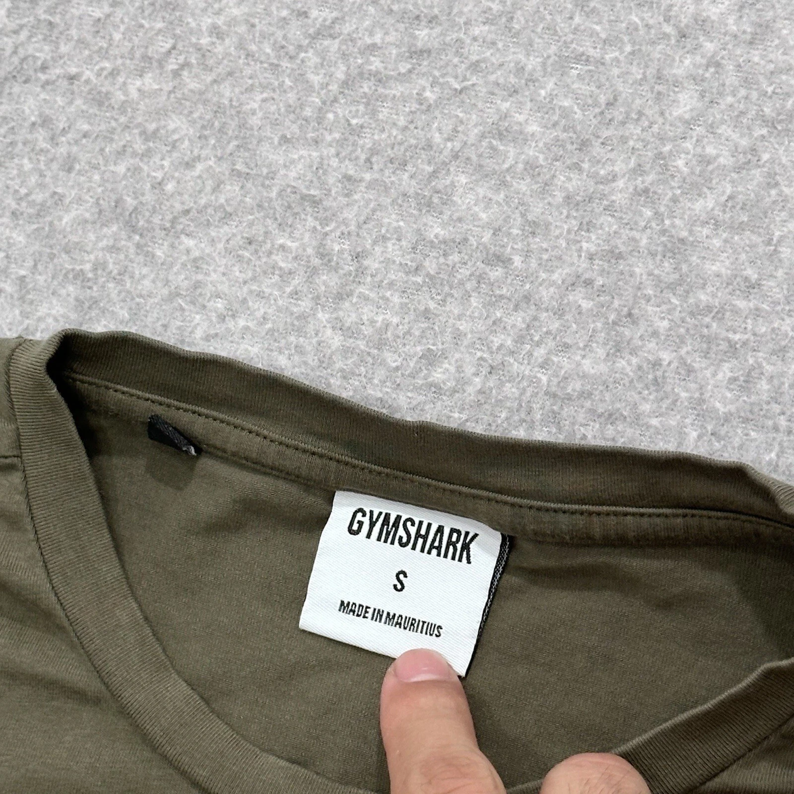gymshark fraction crop short sleeve stretch gym shirt