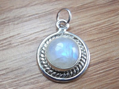 Moonstone Round 925 Sterling Silver Pendant with Rope Style Highlights
