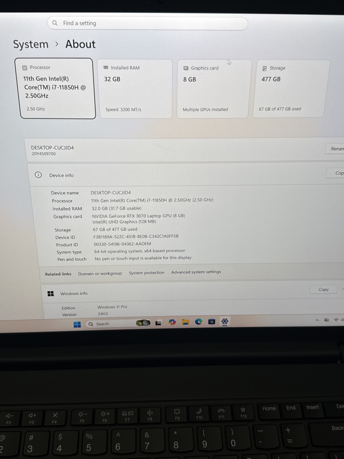 Lenovo ThinkPad P1 Gen 4, 16-Inch Laptop, with i7-11850H, 32 GB SSD (Solid State Drive), Windows 11 Pro