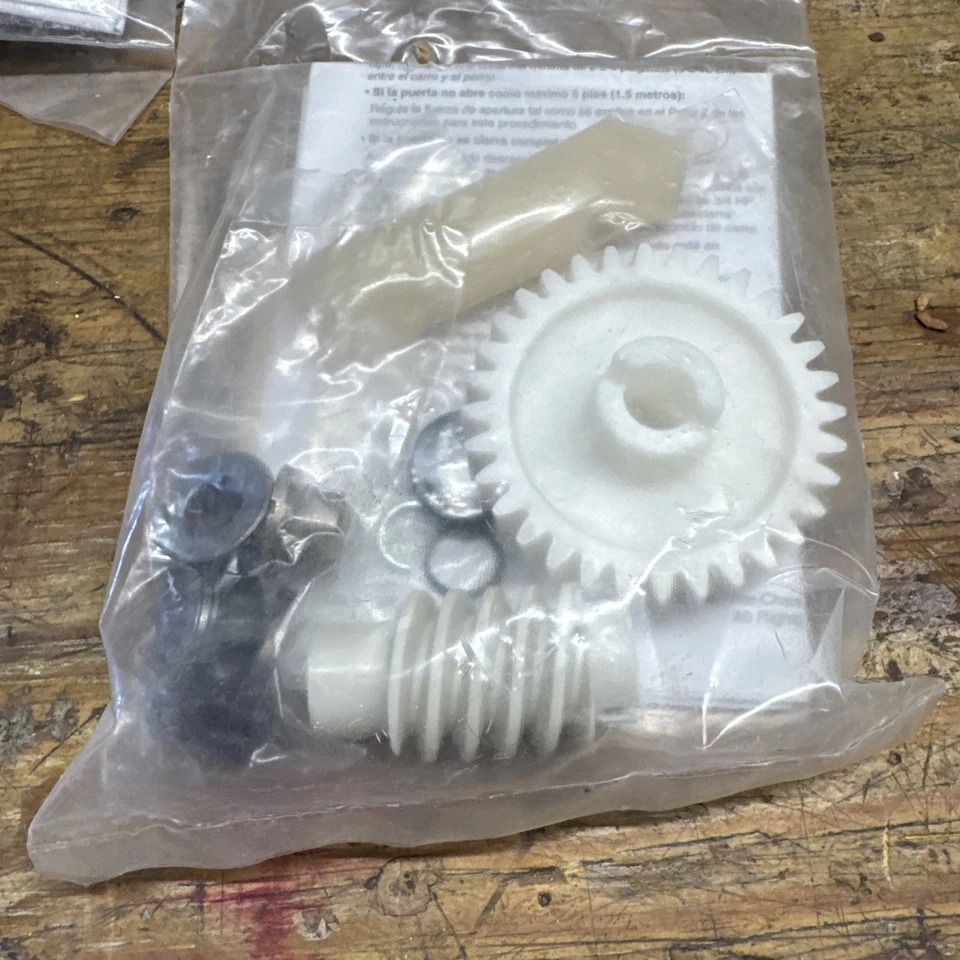 Kit de engranajes de puerta de garaje Liftmaster Chamberlain Craftsman 65409 OEM 41A2817 Foto 3 de 4