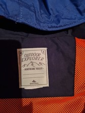 Dünne Regenjacke mit Kaputze Schwarz Dunkelb...