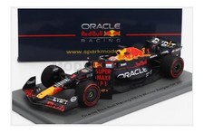Spark-Model S8916 Red Bull - F1 RB19 Team Oracle Red Bull Racing N 1 World Champ