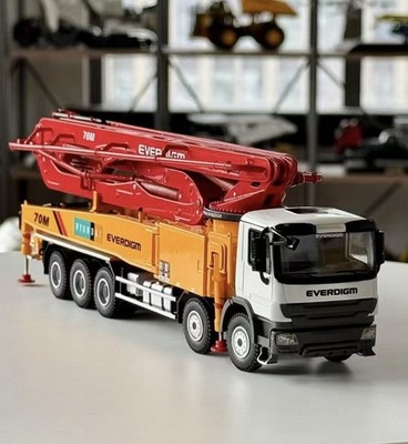 1/50 Scale EVERDIGM 70M Concrete Pump Truck Diecast Model Toy Gift NIB