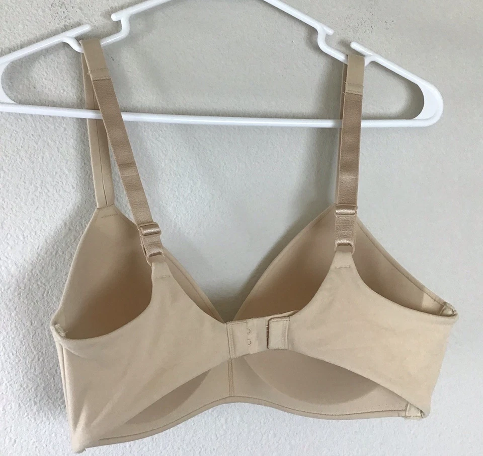 Wacoal 852189  How Perfect Wire Free T-shirt bra size 34D - Image 2 of 4