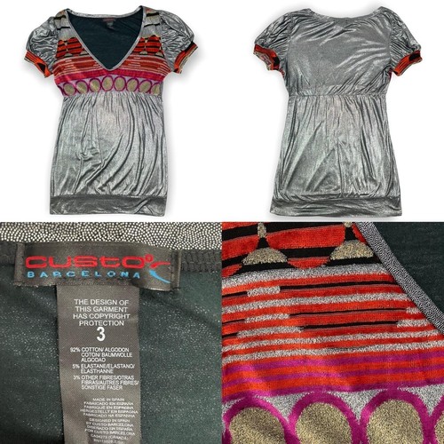 Camiseta Custo Barcelona Plateada Brillante Punteada en Material Brillante M Mujer De Colección - Imagen 4 de 4
