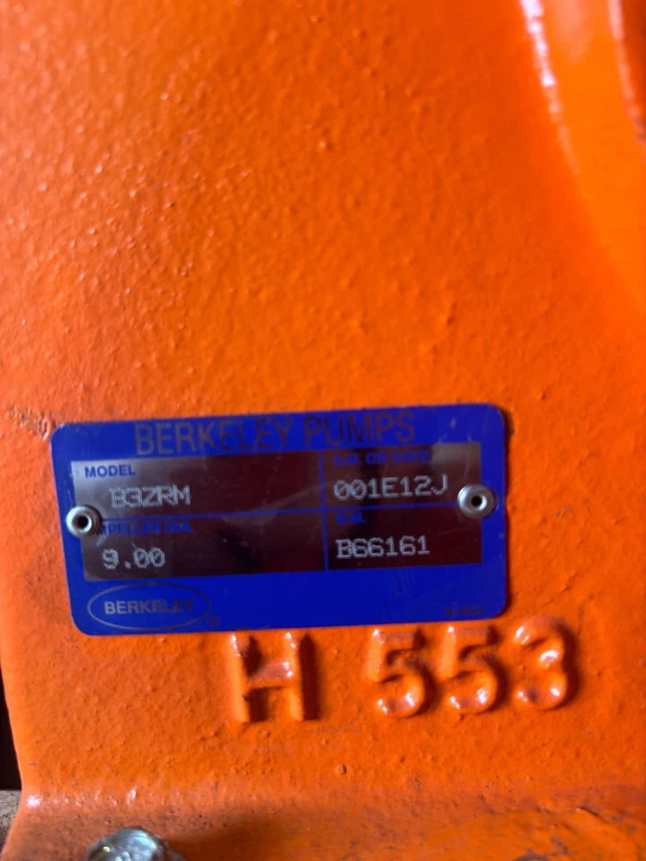 Bomba para camión de agua Berkeley B3ZRM B66161 Foto 2 de 4