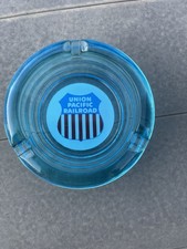 VINTAGE GLASS ADVERTISING ASHTRAY UNION PACIFIC RAILROAD UPRR