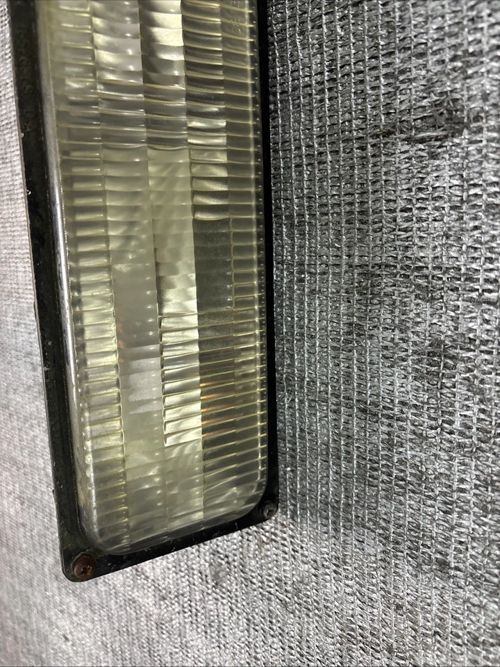 gmc sierra 3500 luz intermitente lado izquierdo 2000  Foto 2 de 4