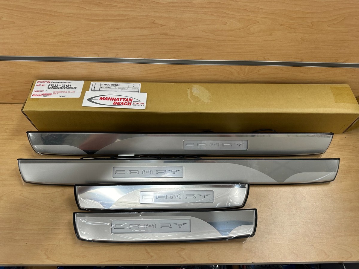 2018-2025 CAMRY ILLUMINATED DOOR SILL ENHANCEMENTS PT922-03184