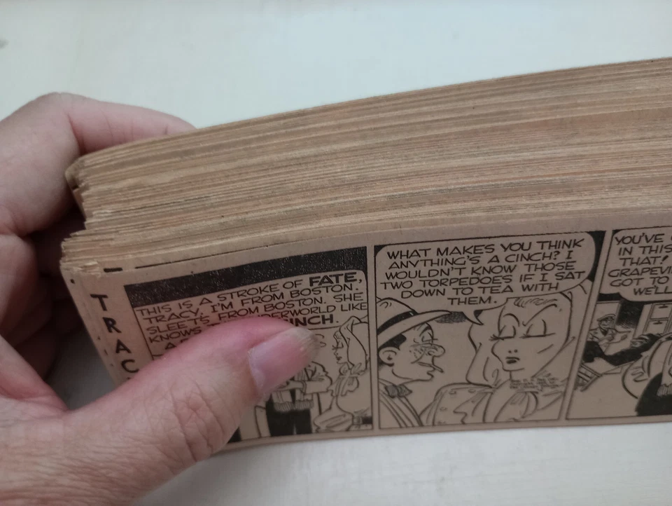 Dick Tracy de Chester Gould - Tiras cómicas recortadas diarias de 1949 - 290 tiras en muy buena condición Foto 3 de 3