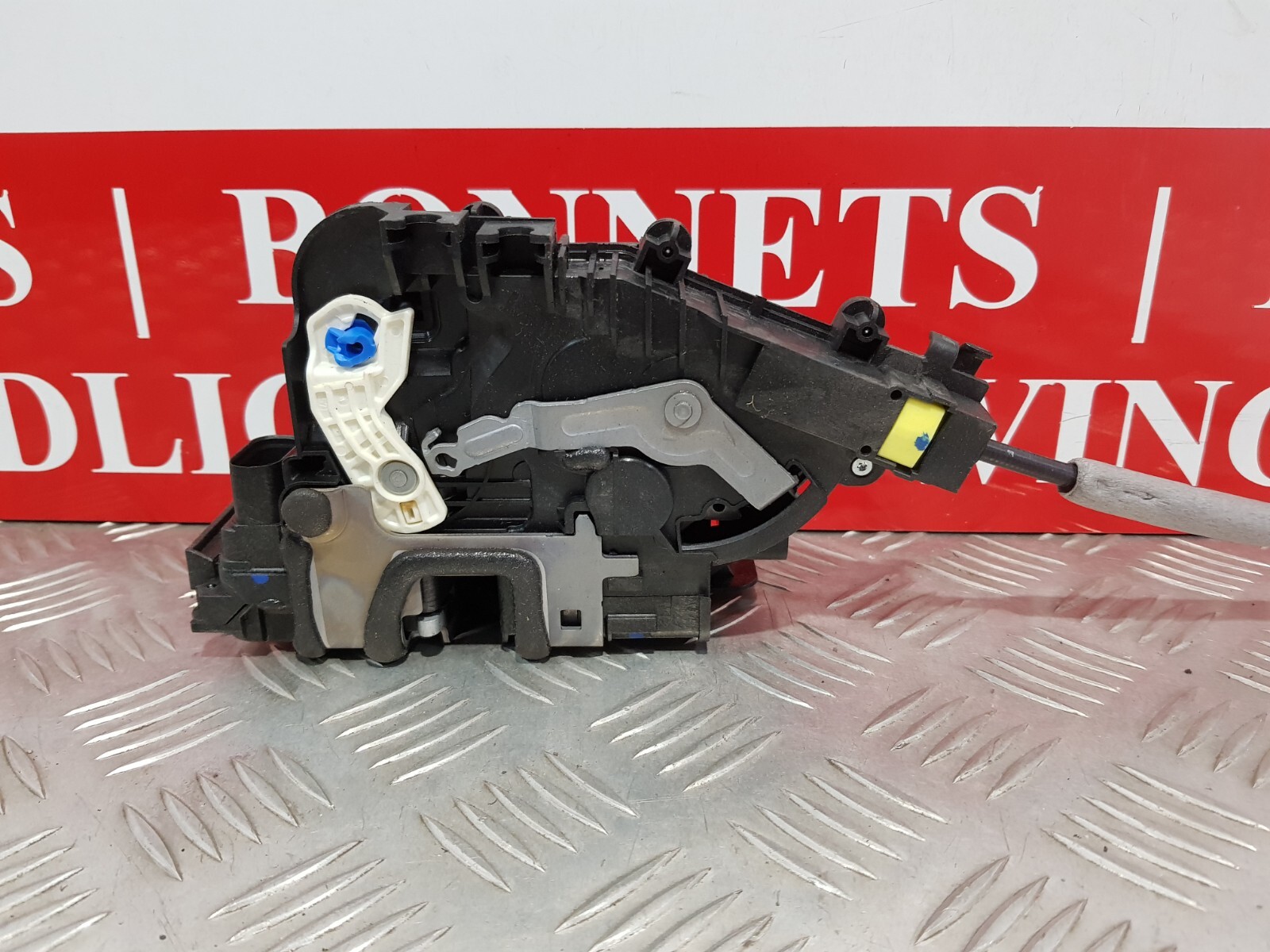 MERCEDES C Class W205 Coupe 2018 Front Left Door Lock Mechanism 