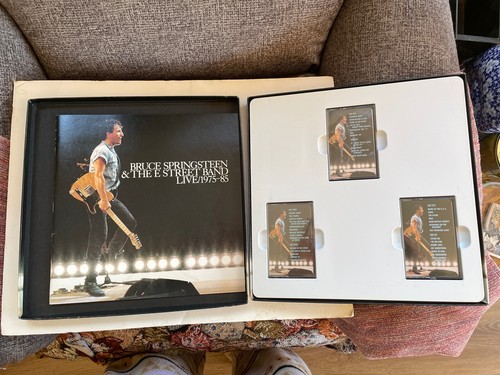 Bruce Springsteen & The E Street Band Live 1975-85 Cassette Tape with Promo Book - Picture 4 of 7
