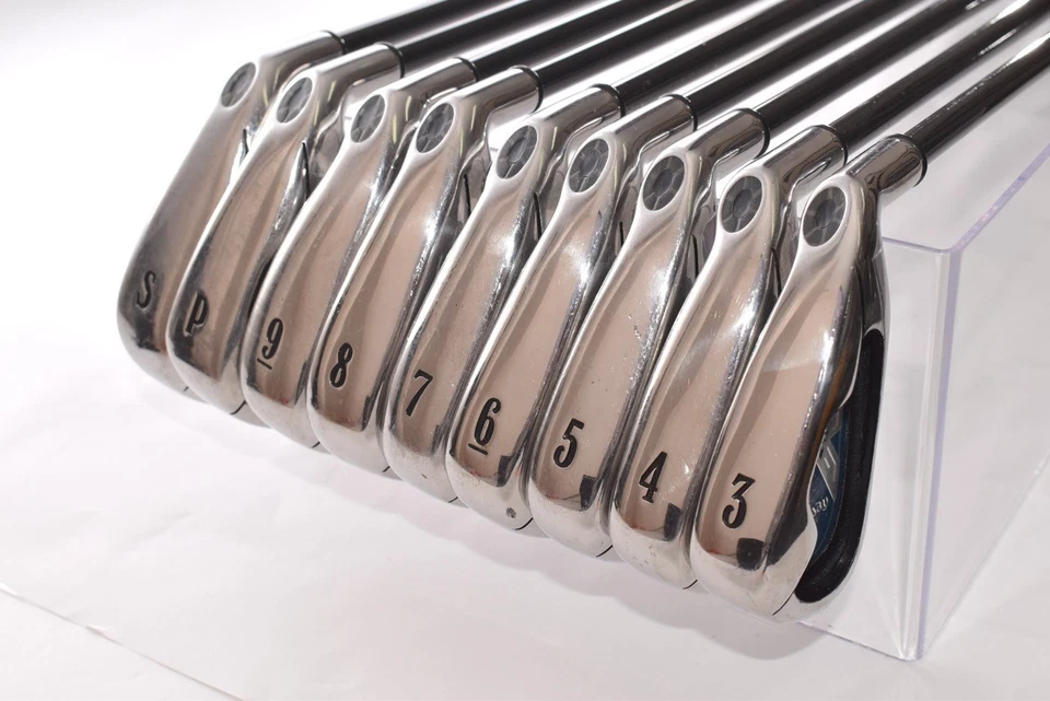 9pcs Callaway X-18 Iron Set 3-4-5-6-7-8-9-PW-SW Flex Regular SYSTEM RH Irons - Image 2 of 4