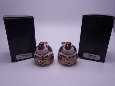 2 X ROYAL CROWN DERBY NESTING GOLDFINCH BRIEFBESCHWERER