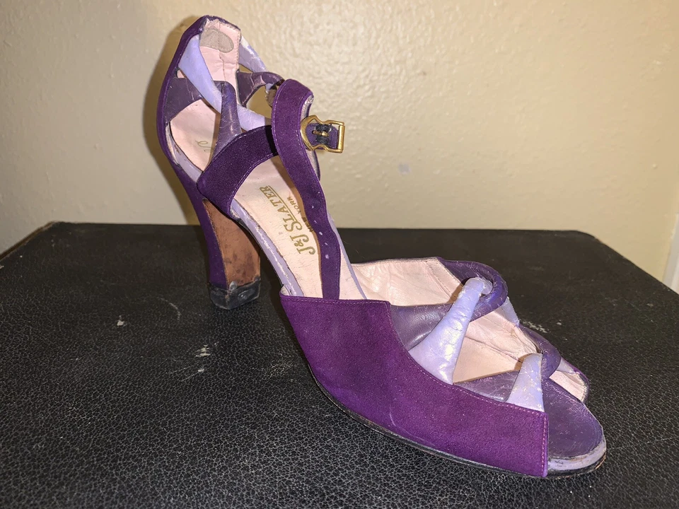 Tacones morados años 20’s 1930’s Foto 3 de 4
