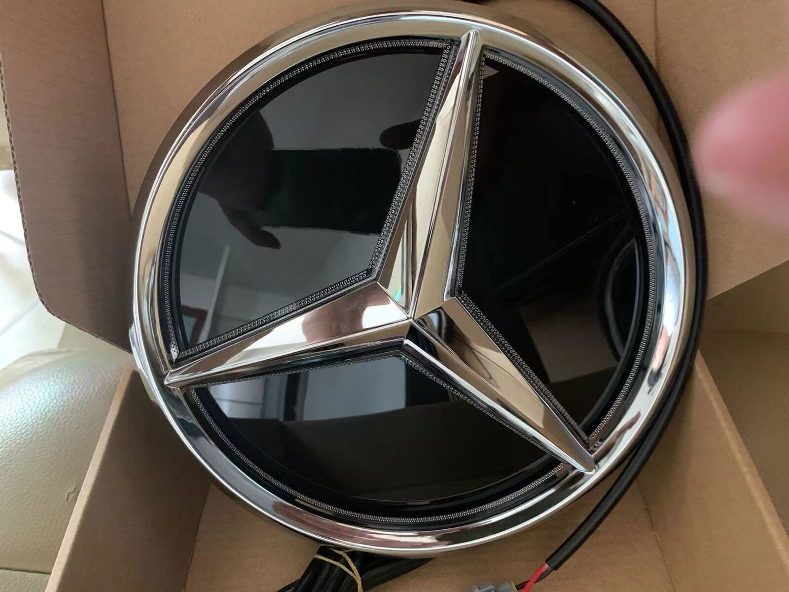 Illuminated LED Light Front Grille Mirror Star Emblem for Mercedes