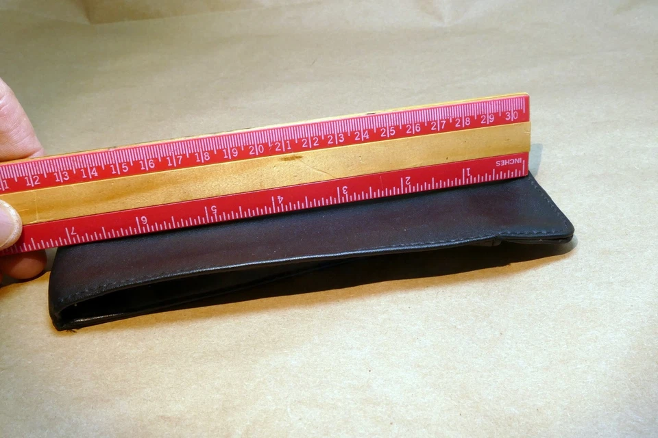 small case for eye glasses 2.5X1X7" - Image 2 of 4