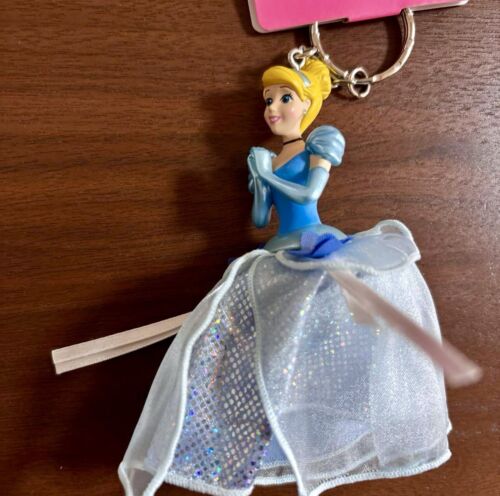 Disneyland Cenicienta Juego de Llaveros Nuevo Princesa Oreja Sombrero Tokio Japón Parques Envío Gratis - Imagen 5 de 6