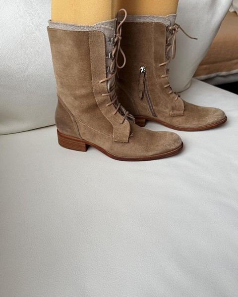 Women Brunello Cucinelli Boots Beige Suede 38