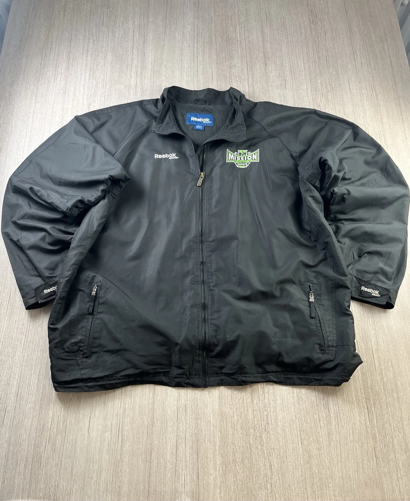 Reebok MISION Mens XXL Black Full Zip Windbreaker Jacket