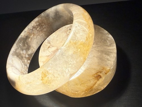 56.7mm Madagascar Sakura Agate Cherry Blossom Bangle