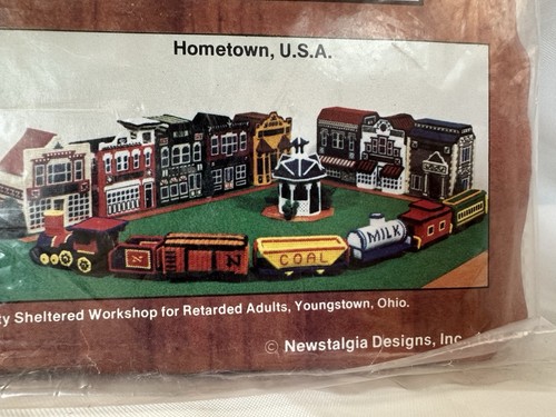 Newstalgia Designs Engine House No. 5 Plastic Canvas Needlepoint Kit 565  Sealed - Bild 4 von 9