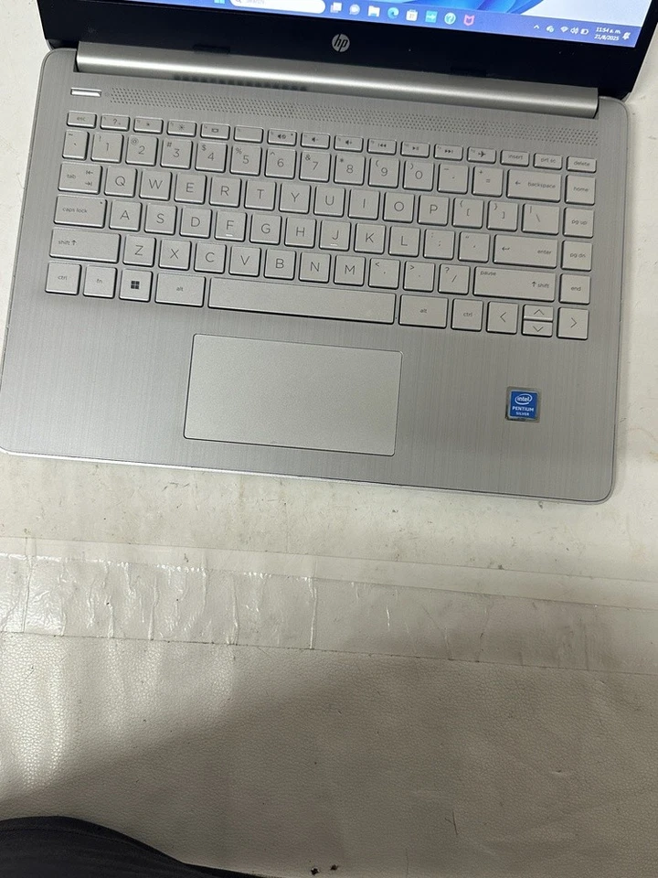 HP 14-dq0053nr 14" (128GB SSD, Intel Pentium Silver N5030)(46651) - Image 2 of 4