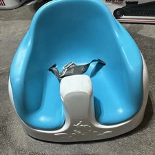 Bumbo Baby/Toddler Adjustable Height 3-in-1 Non-Slip Multi Seat Blue/ White