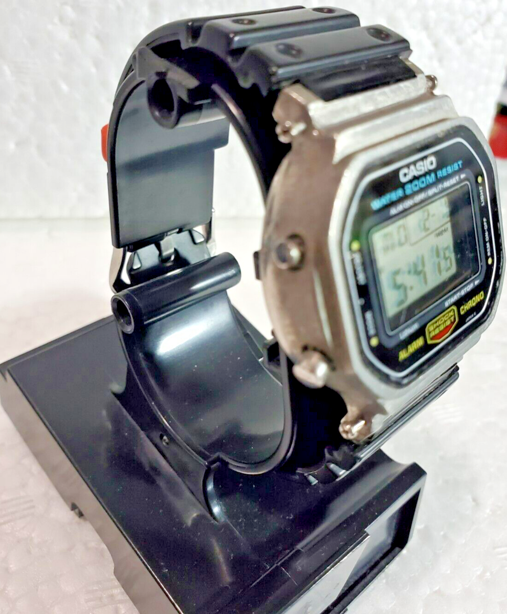 CASIO G-SHOCK DW-5600 MODULE 691 デジタル腕時計 CASIO G-SHOCK DW-5600C-1V 691 Module Model Speed Screw Back