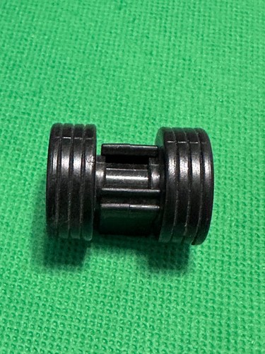 Vintage Construx 1986 BLACK WHEEL WITH CONNECTOR Imagination Alien vehicle part - Picture 3 of 3