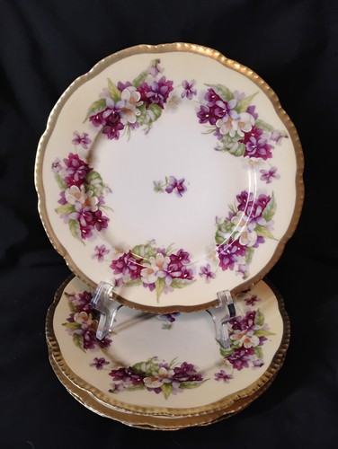 4- Beyer & Bock Hand Painted Scalloped Lilac 8 3/4"  Luncheon Plate Prussia READ