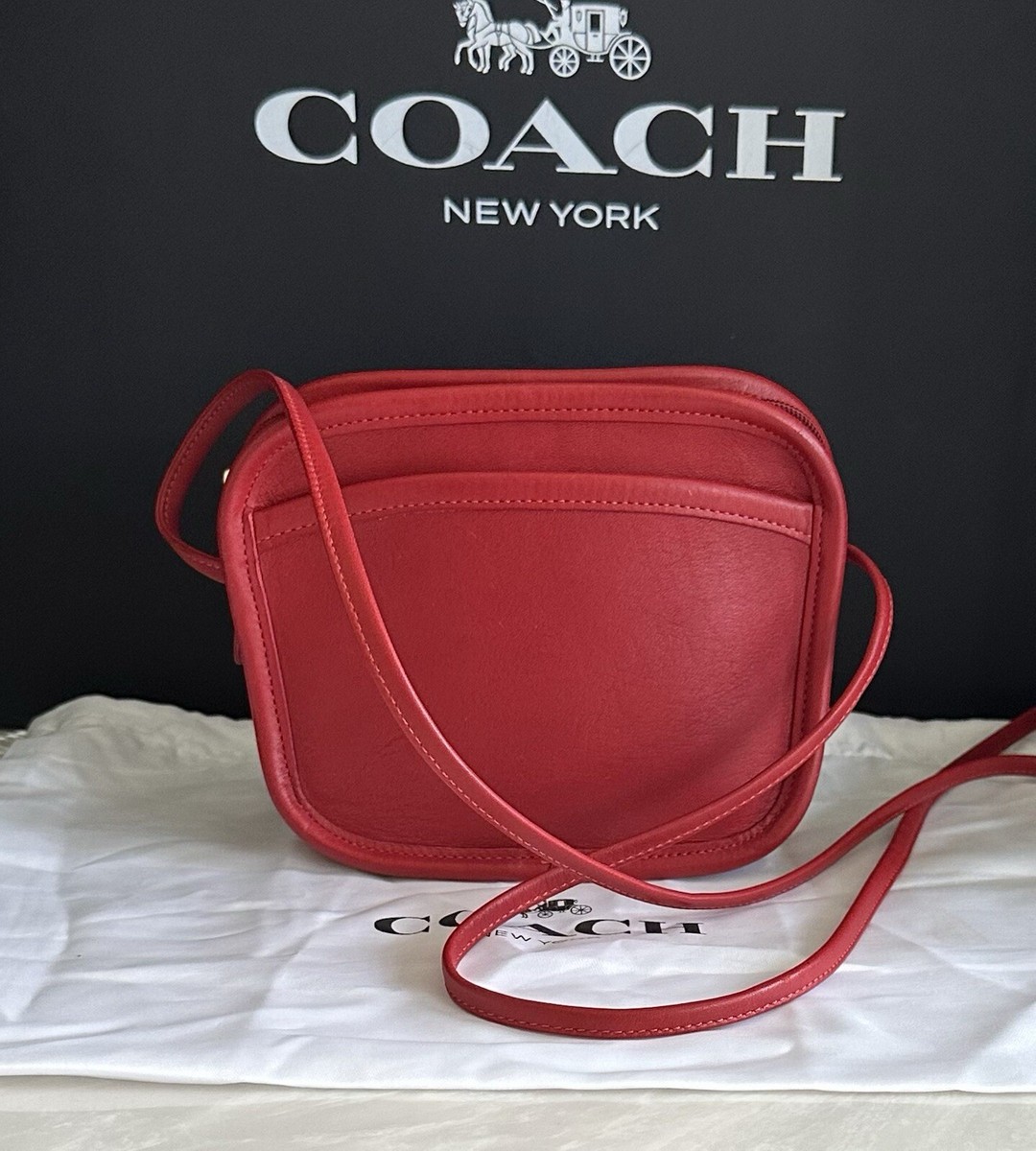 バッグ Vintage Old Coach Pouch Leather Red Vintage 1970s Red Leather Classic Pouch Purse 9170 | by