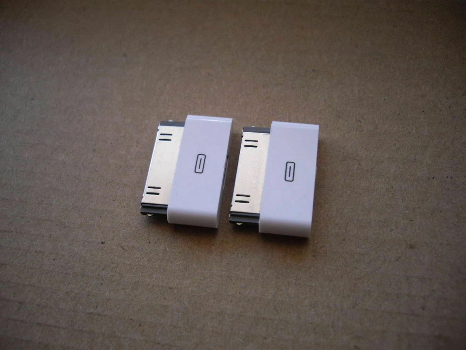 🔥👀2X Micro USB Female to 30pin Male Charger Adapter For iPad/iPod/iPhone 4 S🔥 - Image 3 of 4
