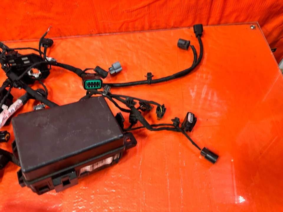 13-16 HYUNDAI GENESIS CUPÉ 3.8L - 6 VELOCIDADES MANUAL MOTOR ARNÉS CABLEADO Foto 3 de 4