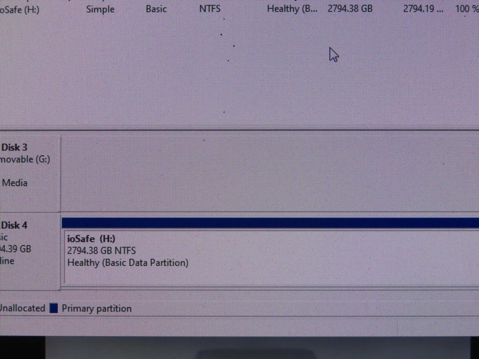 ioSafe Solo G3 External Harddrive SK3TB 3TBs with adapter - Image 2 of 4