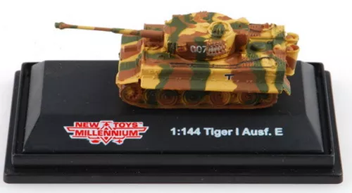 1:144 Scale WWII Tank: Tiger I Ausf. E - Image 3 of 4