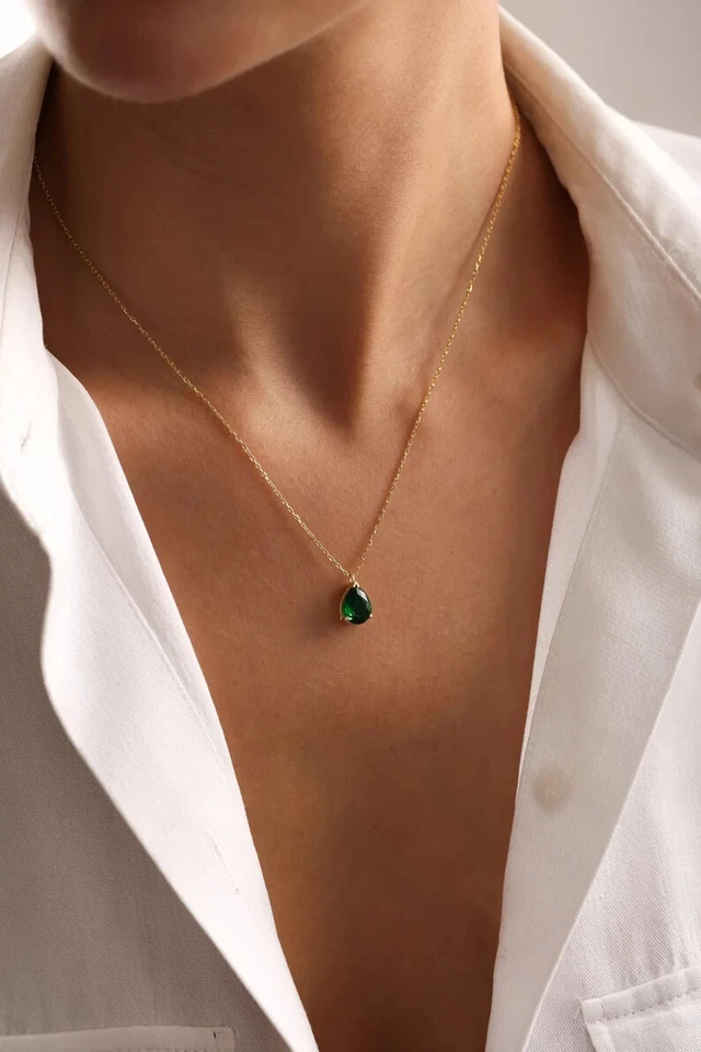 Collana con ciondolo in vero smeraldo verde taglio pera 2,25 CT con argento s... - Immagine 4 di 4