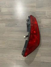 03 04 05 OEM Nissan Murano Right Passenger Side Taillight Tail Light RH R