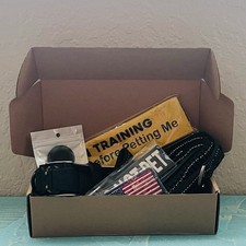 Large Dog Tactical Training Kit   Leash, Collar, Patches, AirTag Case, New