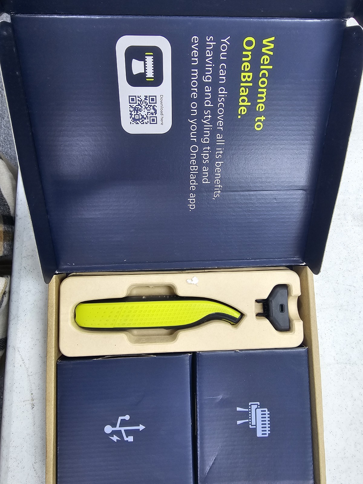 Philips Norelco OneBlade, Hybrid Electric Trimmer and Shaver