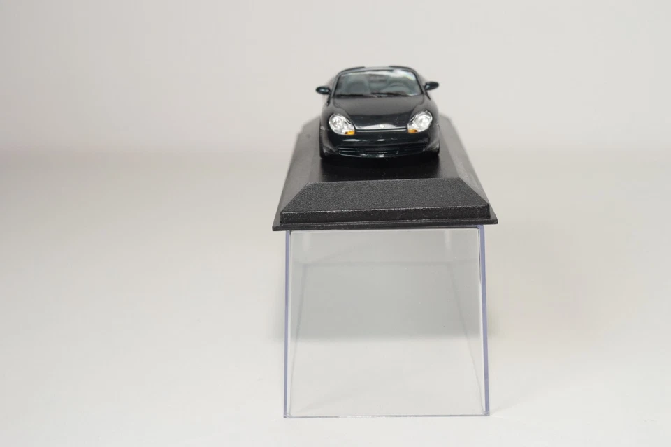 A68 1:43 MINICHAMPS 400 062071 PORSCHE BOXSTER S 2002 MET. GREEN MIB LAGOGRUN - Image 4 of 4