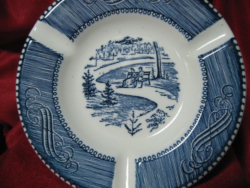 Currier & Ives Tidbit Ashtray People on bench scene XLNT Cond MORE in store - Picture 2 of 4