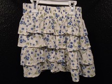 Girls Tiered White Blue Green Floral Elastic Skirt No Tags -E-