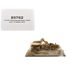 Diecast Masters CAT Wheel Loader & Mining Truck 1/125