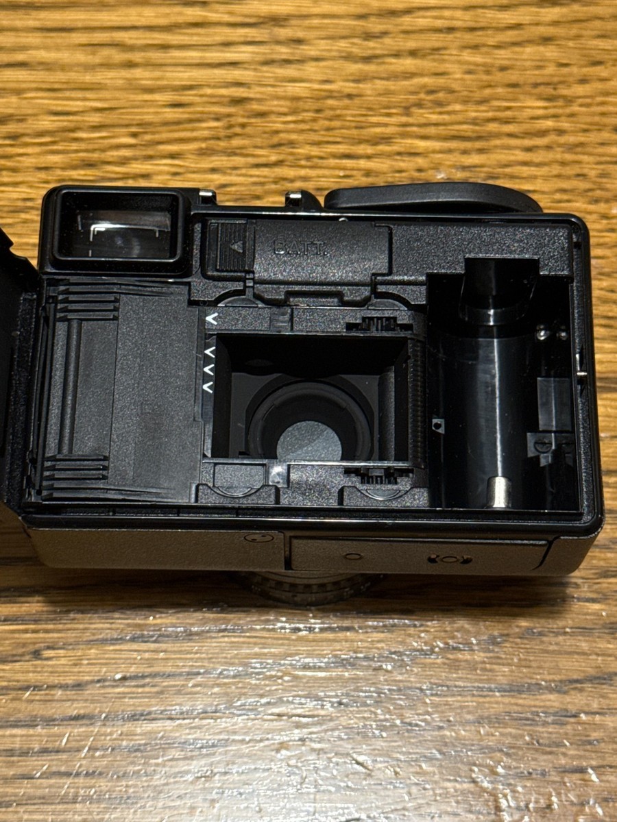 Agfa Optima 335 Sensor Electronic 35mm Film Camera Agnatar 3.5