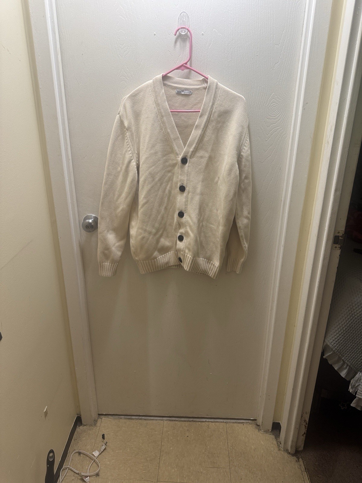ZARA Men’s 100% Cotton Cardigan Sweater – Cream – Size M