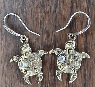 Schildkröte Messing Kupfer Akzente Ohrringe mit Sterling (markiert) Haken